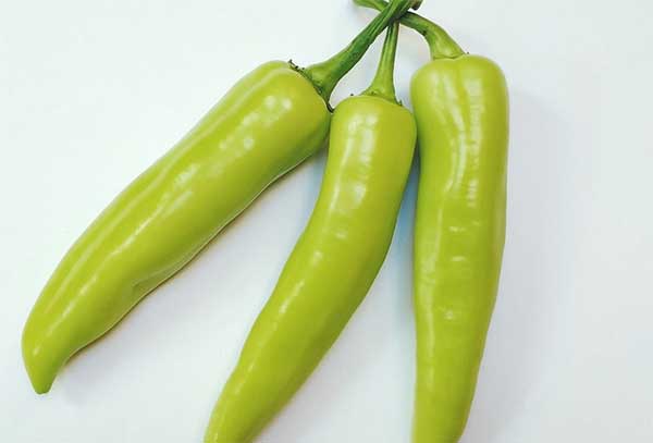 香蕉辣椒vs pepperoncini：有什么区别？