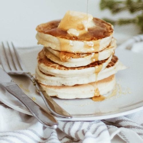 Fluffy-Pancakes-With-Pancake-Mix